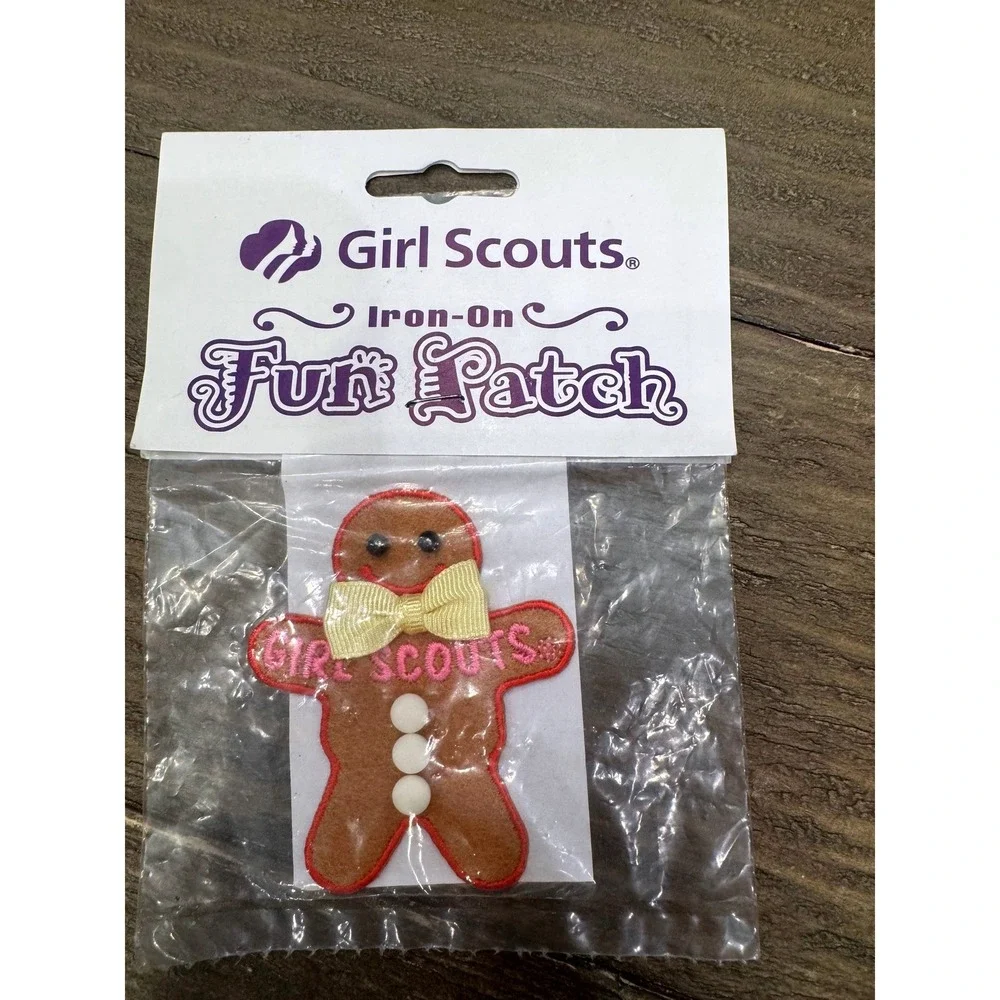 Girl Scouts Iron-On Fun Patch Kids OS Brown Gingerbread Man Holiday Cookie